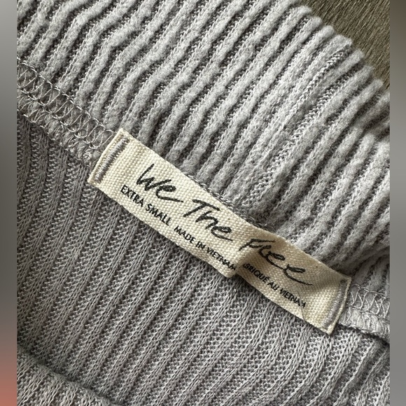 FREE PEOPLE off the shoulder sweater - Picture 2 of 3